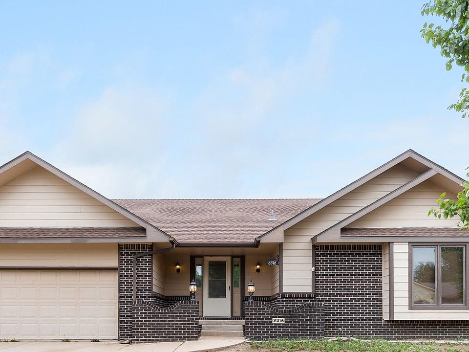 1st image of 2316 S Linden Cir