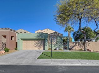 194 Twin Towers Ave, Las Vegas, NV 89123