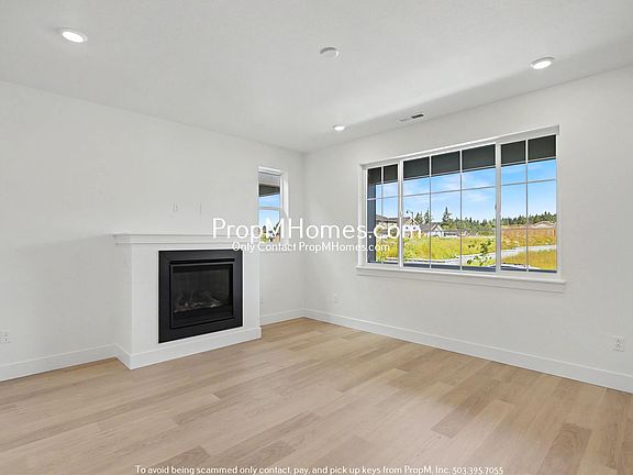 3rd image of 14560 NW Lazarus Ln