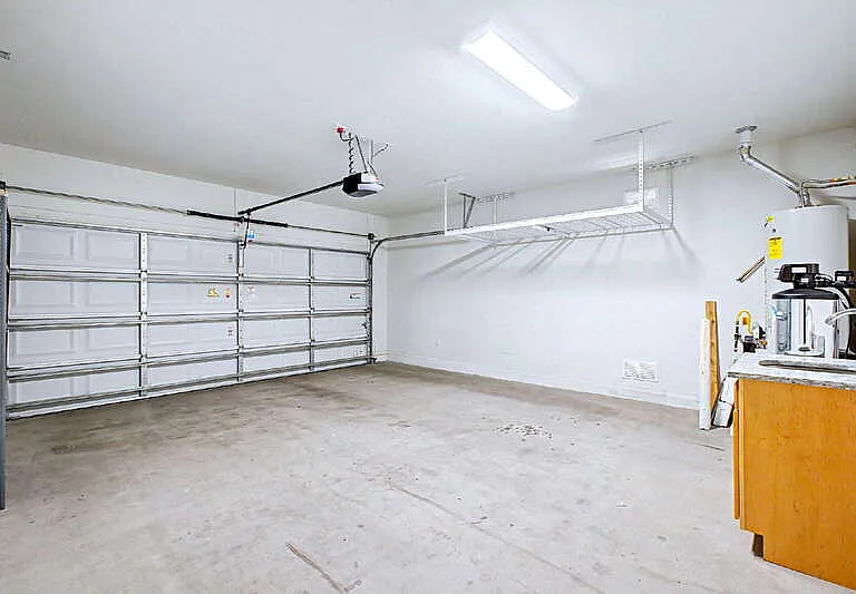 10772 W Yearling Rd — Photo 39