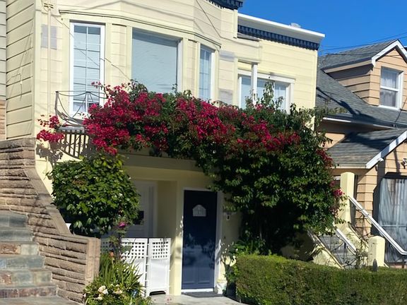 5th image of 1070 Hanover St
