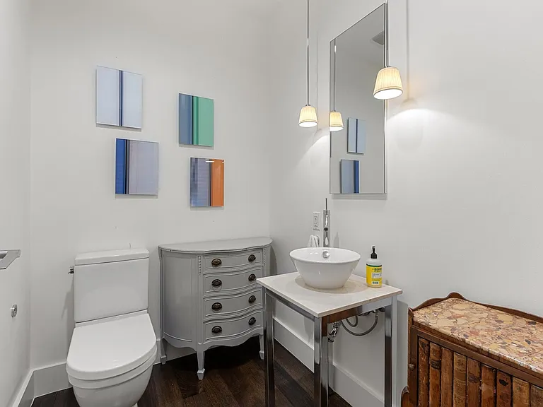 2200 Victory Ave #1105 — Photo 21