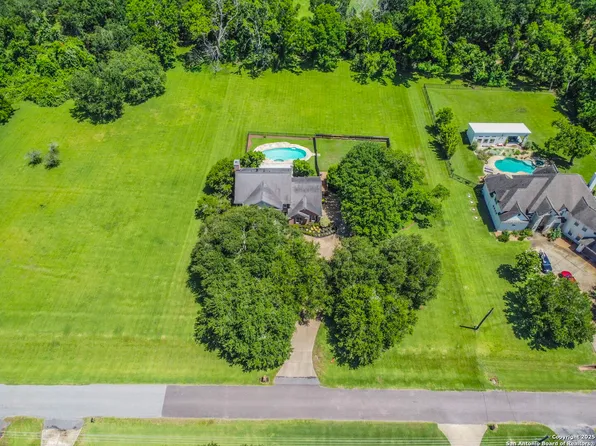 3935 Ramble Creek Drive, Missouri City, TX 77459