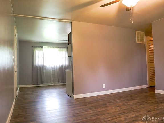 3rd image of 1130 Sheri Ln