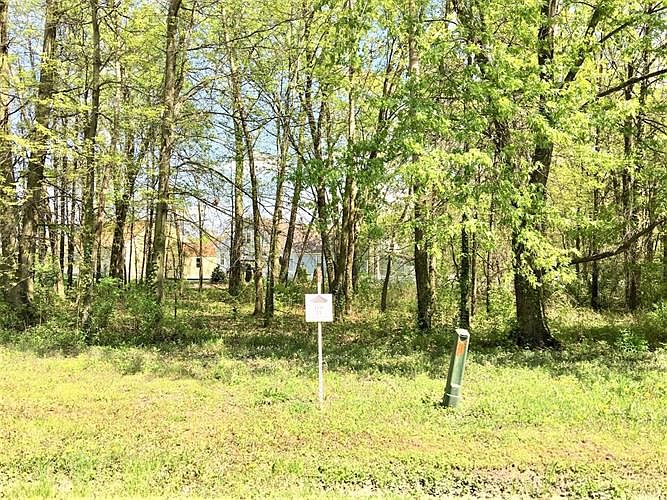 1st image of 1143 Daniels Ct