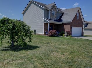 617 Fairfax Ln, Richmond, KY 40475