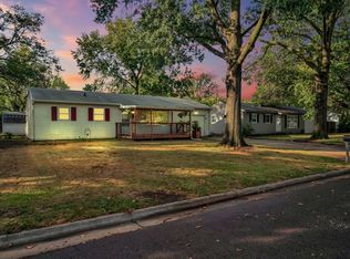 5631 SW 15th St, Topeka, KS 66604