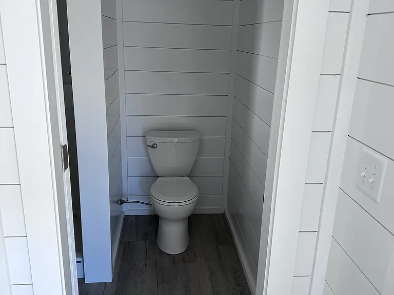 1337 Hammond St — Photo 9