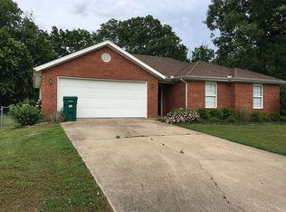 82 Riverwood Ave, West Fork, AR 72774