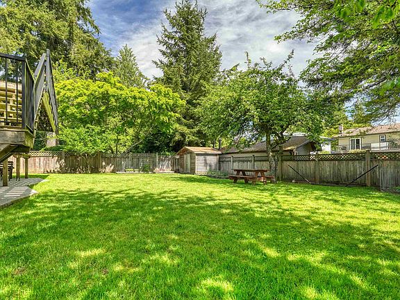 3rd image of 6512 Knight Dr