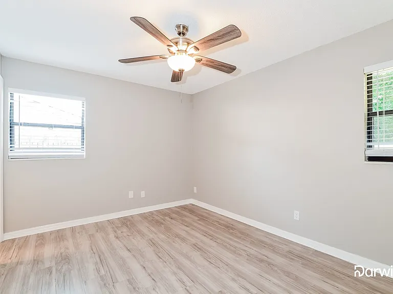 303 S Edgemon Ave — Photo 13