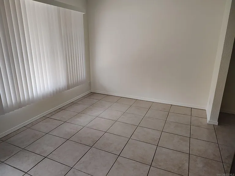 12112 Wilsey Way — Photo 7