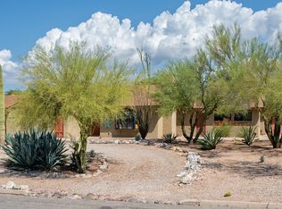 3852 N Gunnison Dr, Tucson, AZ 85749