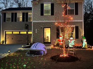 7021 Ludell Ln, Charlotte, NC 28215