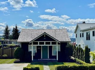 307 9th Ave, Kirkland, WA 98033