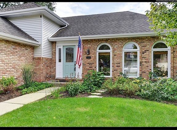 2nd image of 932 Greensboro Ct
