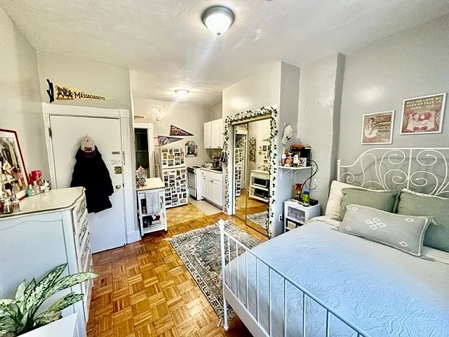 40 Anderson St #16 — Photo 6