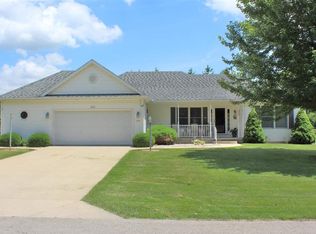 896 N Timberline Cir W, Warsaw, IN