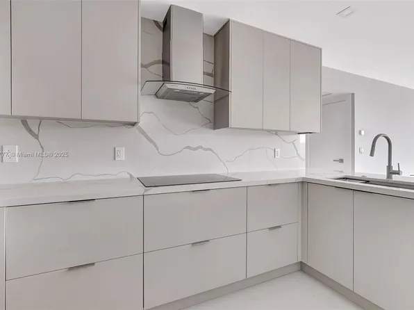 20379 W Country Club Dr APT 1233, Aventura, FL 33180