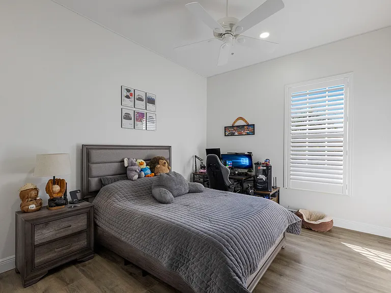 9405 Boxthorn Pl — Photo 68