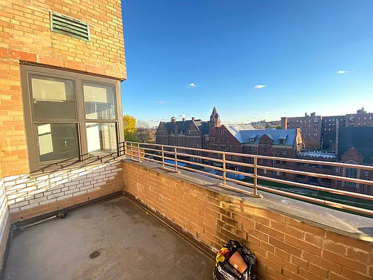 Rented by Lang Realty LLC | media 42