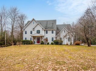 63 Bridle Dr, Barkhamsted, CT 06063
