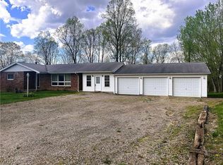 6990 Buttermilk Hill Rd, McConnelsville, OH 43756
