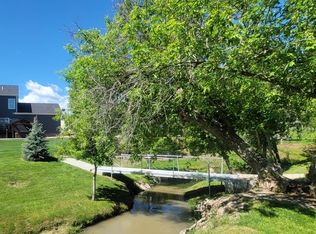 199 Trail Dr, Ranchester, WY 82839