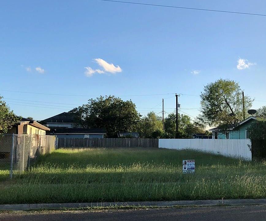 1st image of 1805 W Teege Ave