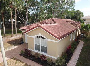 6866 Long Key St, Lake Worth, FL 33467