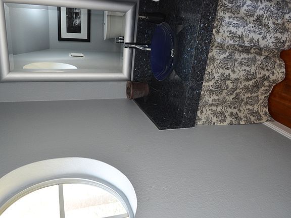 3rd image of 6208 Oram St Unit 14