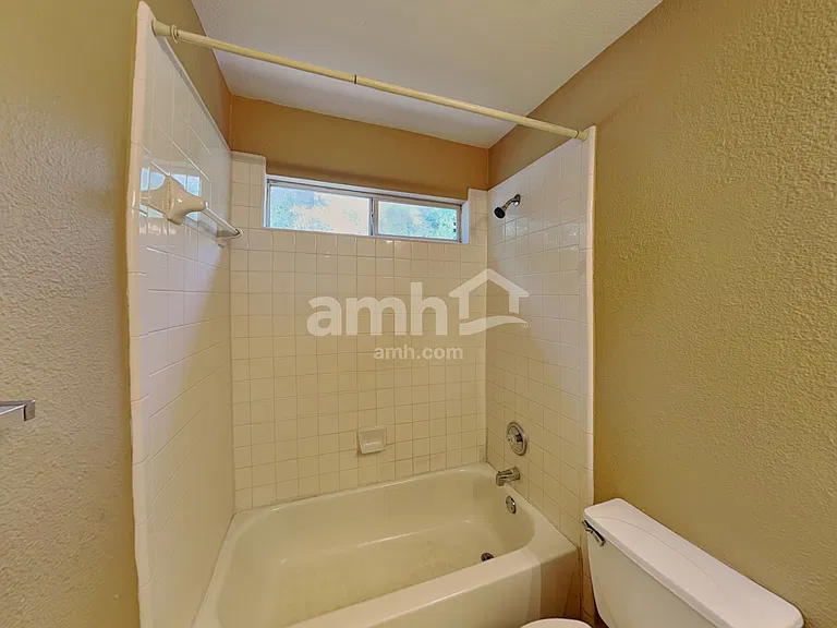 901 Muirfield Rd — Photo 18