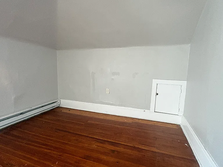 436 Market St #4 — Photo 5