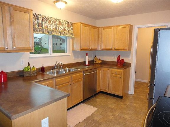 5th image of 12333 Padgett Ct