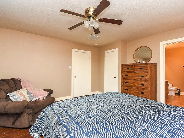 10735 Cobblecreek Way — Photo 15