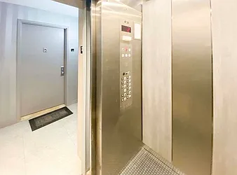 Rented by Saratovsky Michael, LREB