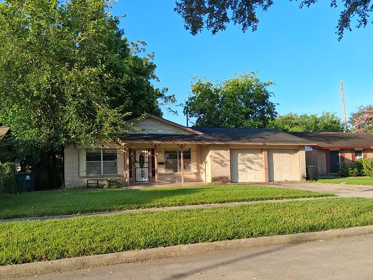 3931 Rosebud Dr — Photo 4