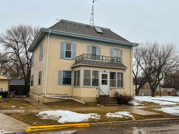 214 2nd St NW, Hampton, IA 50441