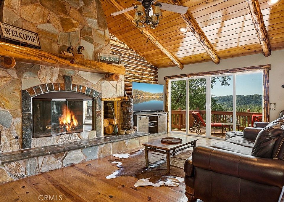 1st image of 27675 Alpen Dr