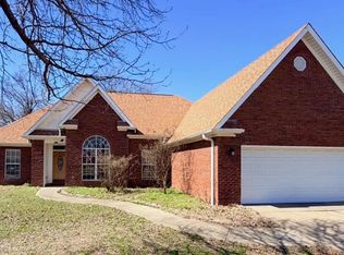 1302 S 5th Ave, Cleveland, MS 38732