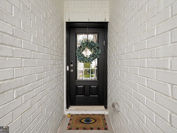 4th image of 6386 Apalachee Way SE