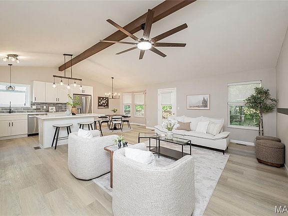 5th image of 1298 Golden Gate Ln