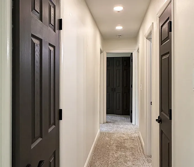 Main Level Hallway to Bedrooms and Bath Areas