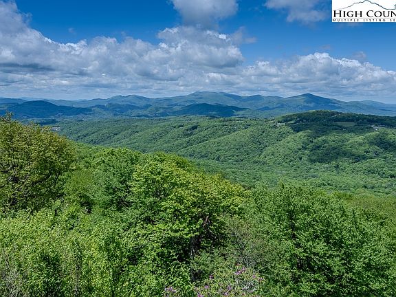 3rd image of 115 Rocky Top #22D
