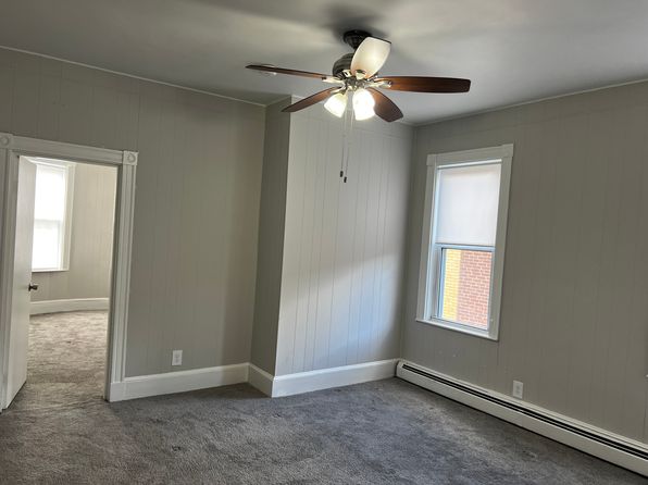16 Shurtleff St APT 3R