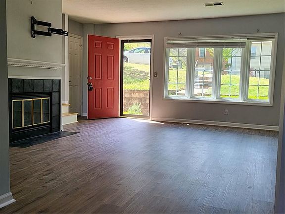 2nd image of 194 High Creek Dr #194