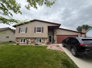 7945 Ideal Ave S, Cottage Grove, MN 55016