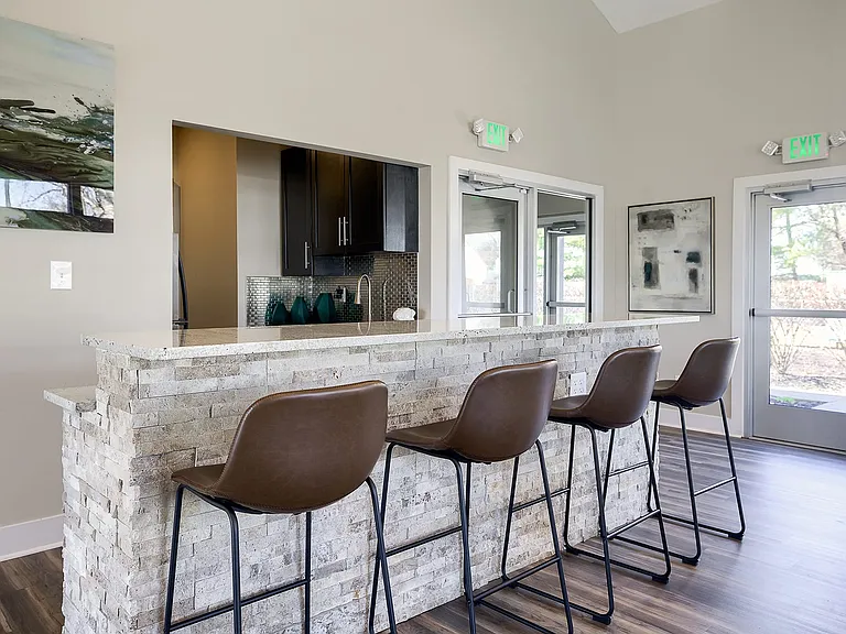 Lake Ridge — Photo 20