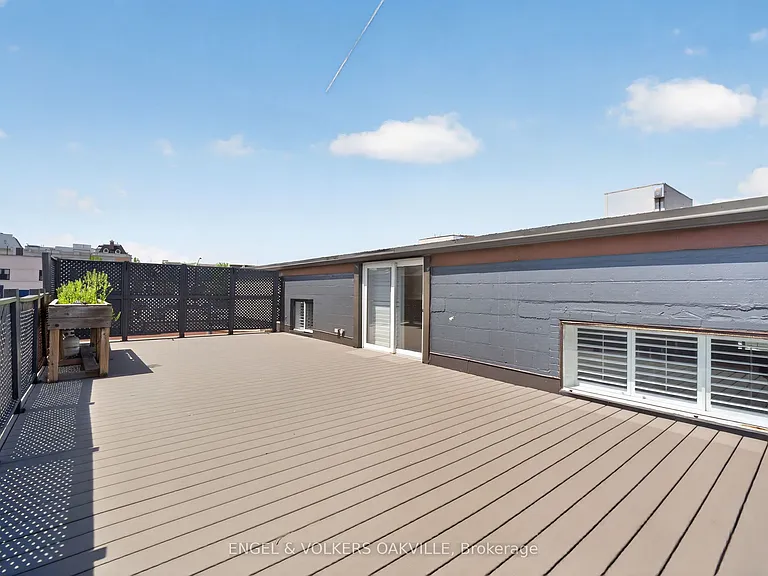 84 Reynolds St #2 — Photo 36