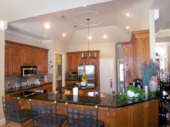 4th image of 101 Saint Andrews Dr
